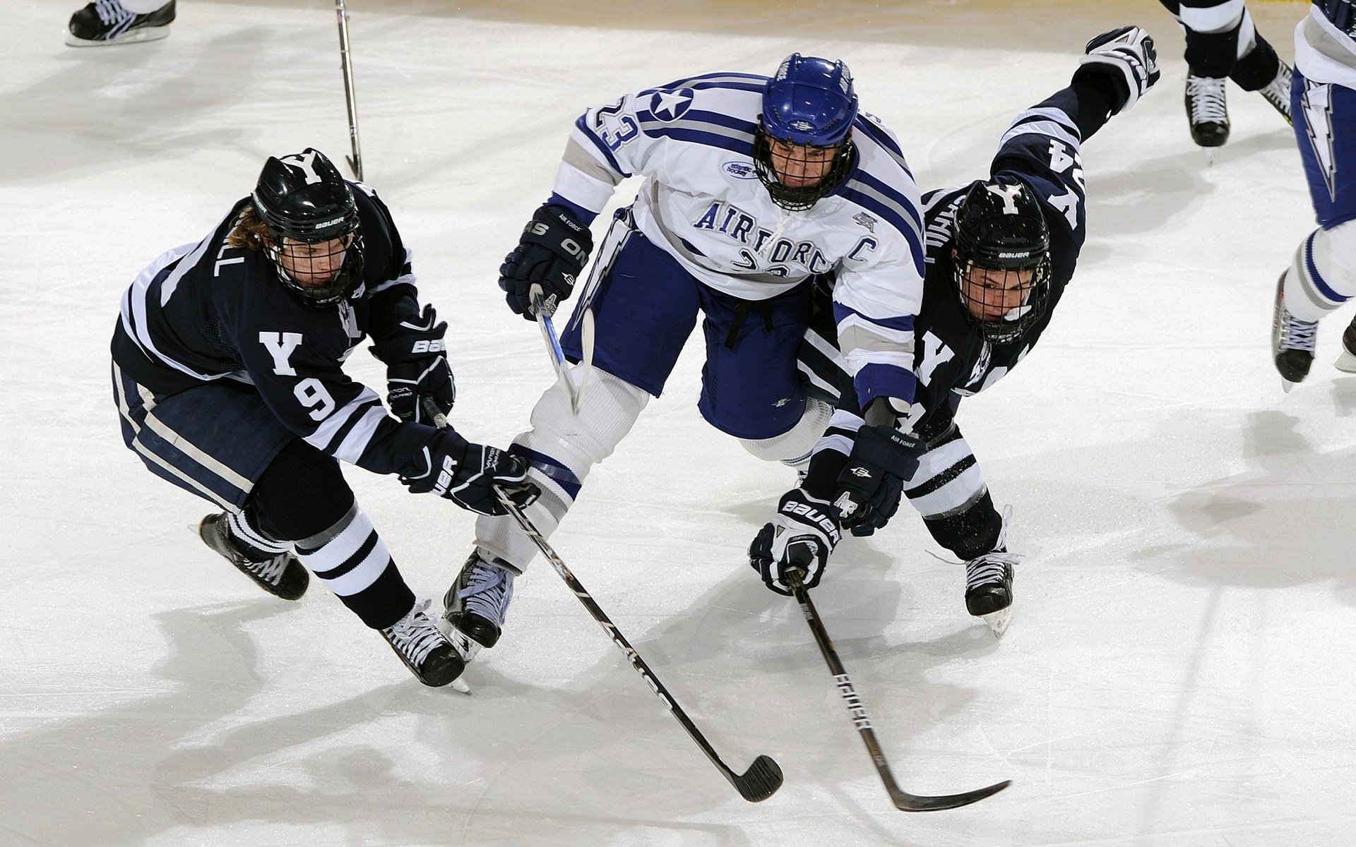 法甲豪门巴黎圣日耳曼稳步前行，巴黎圣日耳曼门将是谁