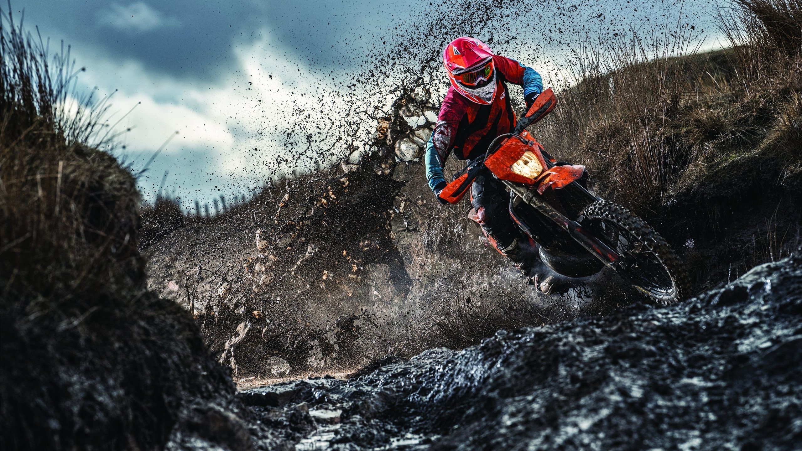 聚焦未来：虚拟现实与增强现实在电竞中的实际应用，虚拟化电子竞技